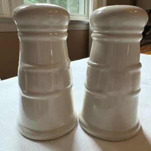 Longaberger salt and pepper shaker